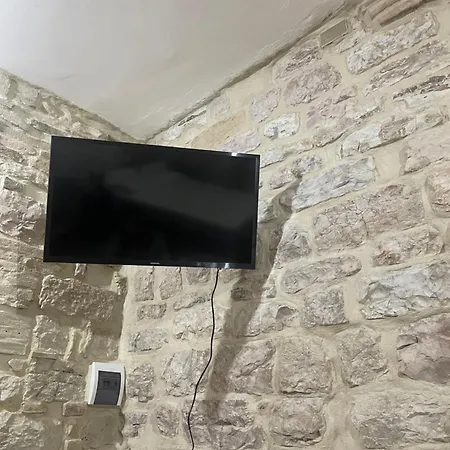 Monolocale Centro Storico * غوبيو